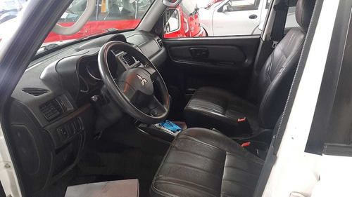 Imagem 9 de 15 de Mitsubishi Pajero Tr4 2013 2.0 4x2 Flex Aut. 5p