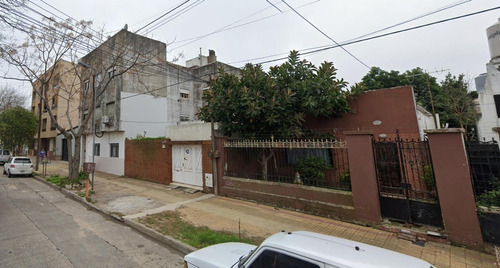 Imagen 4 de 5 de Venta De Lote Con Casa A Reciclar, La Plata