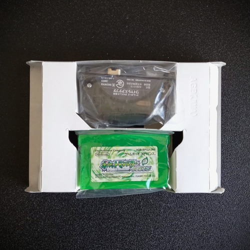 Pokémon Leaf Green (japonês) - Game Boy Advance - Completo (Usado)