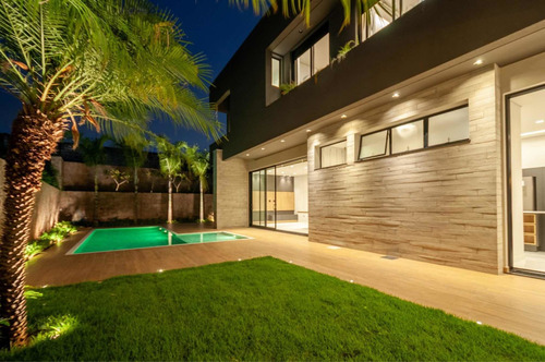 Imagem 4 de 14 de Espetacular Casa De Luxo No Vale Das Aguas Bragança Pta