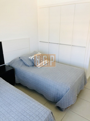 Imagen 24 de 28 de Apartamento En Brava, 3 Dormitorios
