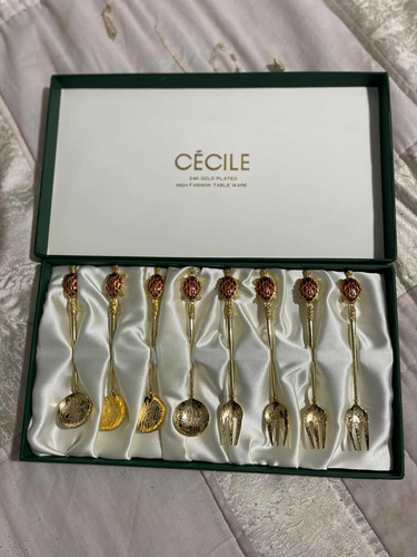 Cecile 24 Gold Plated Set De Cucharas Y Tenedores Estuche