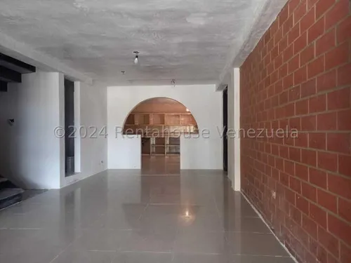Venta De Townhouse Guatire Mr
