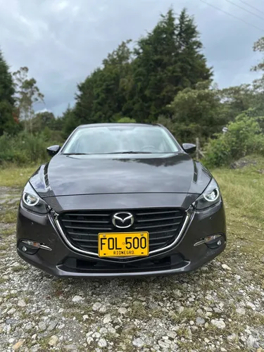 Mazda 3 2.0 Sport Touring