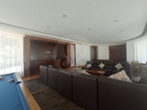 Renta O Venta Casa 7 Habs. De Lujo En Fuente De Las Lomas En Interlomas
