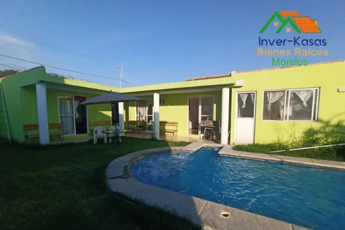 Casa En Venta En Oaxtepec, A Pie De Carrera Principal
