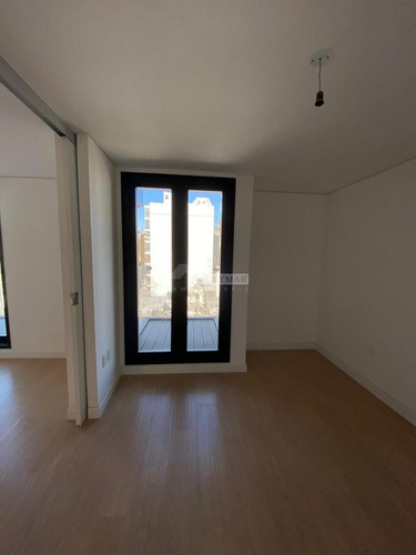 Apartamento Centro Alquiler Y Venta 1 Dormitorio Canelones Y Convencion Ed. Alma Corso