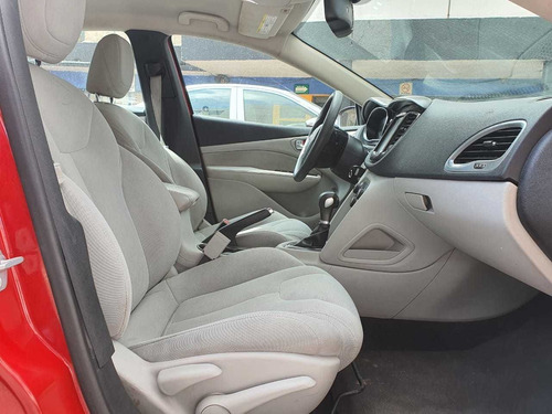 Imagen 11 de 12 de Dodge Dart 2013 2.0 Sxt At