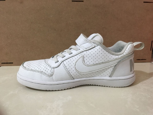 Tênis Nike Court Borough Low