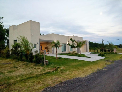 Imagen 6 de 12 de Espectacular Lote En Barrio Los Juncos, Luján