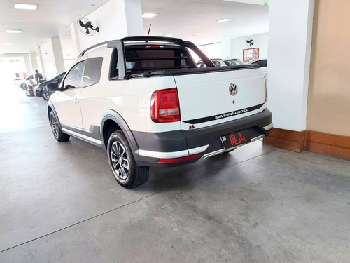 Imagem 9 de 15 de Volkswagen Saveiro 1.6 Cross Cd 16v Flex 2p Manual
