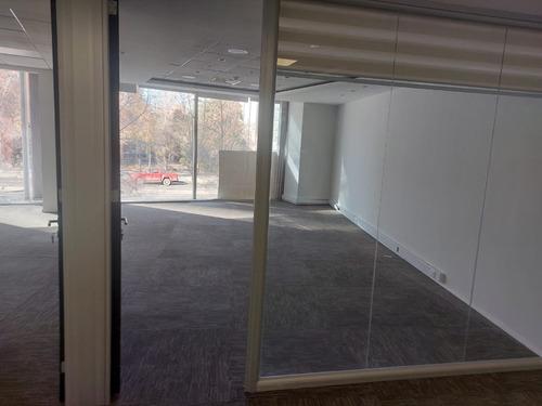 Metro Alcantara/oficina En Fino Edificio Aaa Como Nueva..