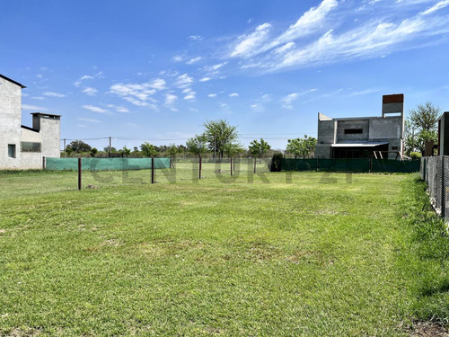 Venta Lote En Las Casuarinas - Barrio Privado En Ibarlucea
