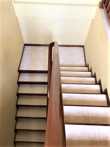 Townhouse Urb. El Retiro San Antonio De Los Altos