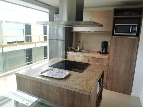 Imagen 2 de 22 de Apartamento En Venta , Puerto, Punta Del Este