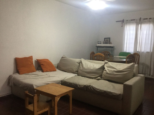 Venta De Casa En B° Fush Godoy Cruz