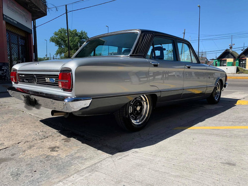 Ford Falcon