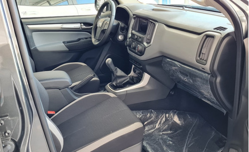 Imagen 21 de 25 de Chevrolet S10 Lt 4×2 Manual 2.8t Diesel Cabina Doble 2023 Ep