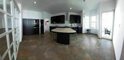 Imagen 5 de 29 de Luxury Casa En Cumbres Del Lago, Alberca Propia, Jardín, 4 R