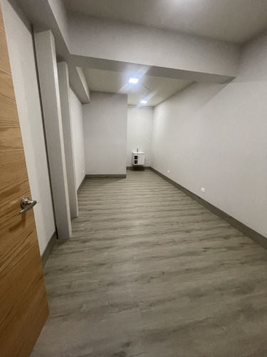 Consultorio U Oficina En Renta Obispado