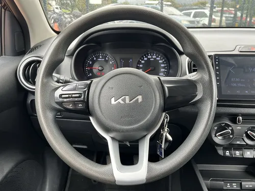 Kia Soluto 1.4 Emotion Mt