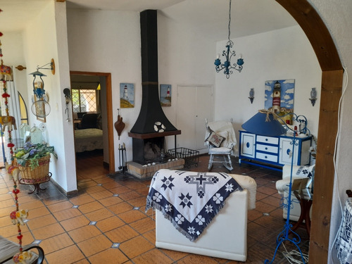 Casa 4 Dormitorios Con Piscina Climatizada