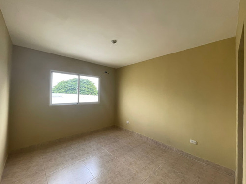 Vendo Apartamento En El Residencial Los Jardines