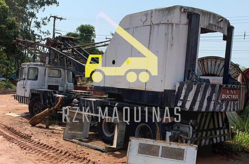 Imagem 5 de 8 de Guindaste Fnv Bucyrus Sobre Rodas Treliçado 45 Ton - 1070