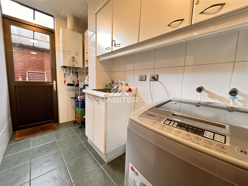Vende Gran Casa En Puerta De Alcalá 6 Dormitorios - 4 Baños