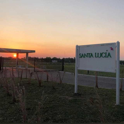 Hermoso Lote A Espacio Verde En Santa Lucía, Pilar Del Este.