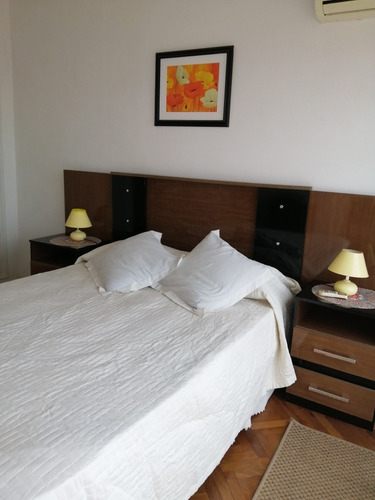 Pocitos, Penthouse, Excelente Ubicación Prox. Rambla.