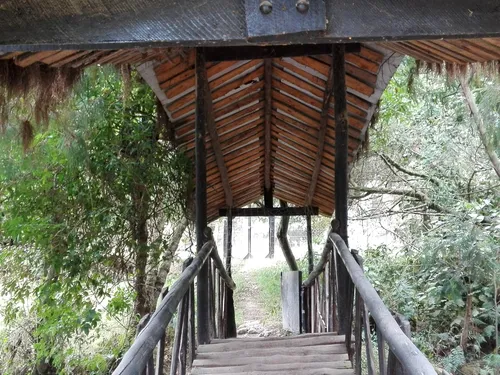 Chalet De 350mts2 Con Kiosko Rio A 50mtos A 55 Min Bogota Y A 20min De Sopo Valor Mes 5'000.000