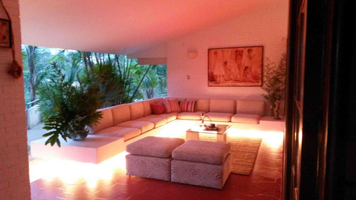 Imagen 5 de 8 de Casa Agradable De Un Nivel En Los Campitos