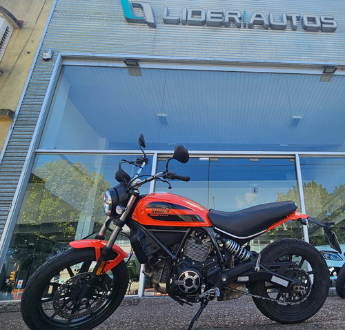 Ducati Scrambler 400 Sixty2