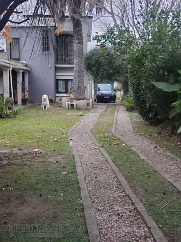 Imagen 21 de 22 de Casa En Venta, 4 Dormitorios, 2 Baños, Gran Fondo, Garaje, Verona, Carrasco Norte.