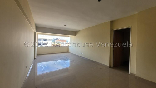 Imagen 6 de 8 de Apartamento En Venta La Campiña Mls #22-28379 -- Sandra Briceño 04142730017