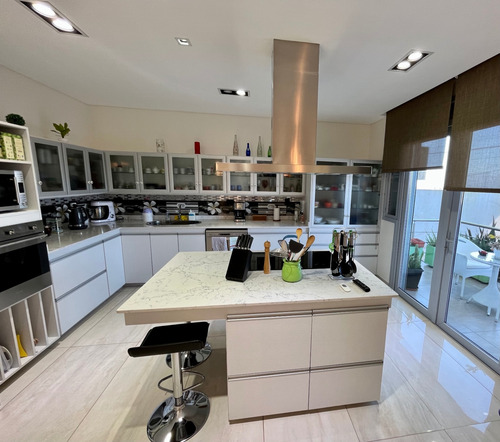 Venta Casa 4 Ambientes En Mar Del Tuyú Con Cochera
