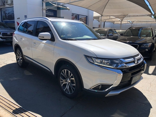 Imagem 4 de 8 de Mitsubishi Outlander 2.0 Cvt 5l