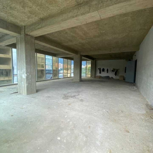 Imagen 2 de 3 de Oficinas En Alquiler Y Venta - Urb. Las Mercedes
