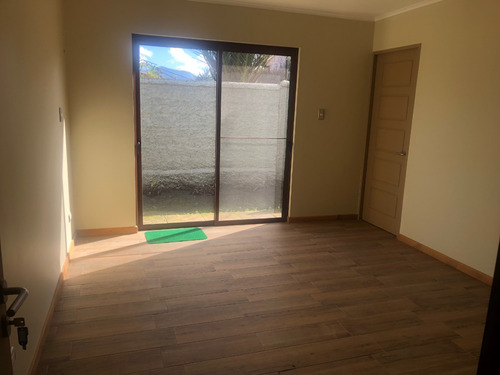 Talagante, Linda Casa Totalmente Refaccionada