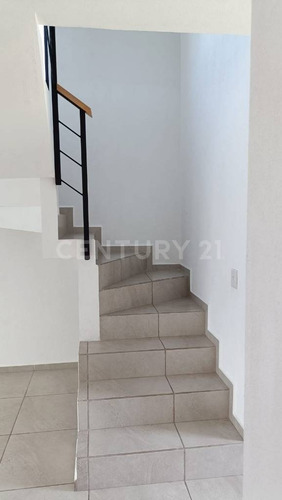 Renta Casa Fracc. Aurea, Toluca, México