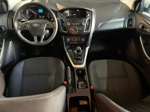 Ford Focus III 1.6 S