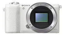 Comprar Sony Alpha 6000 ILCE-6000 mirrorless cor branco