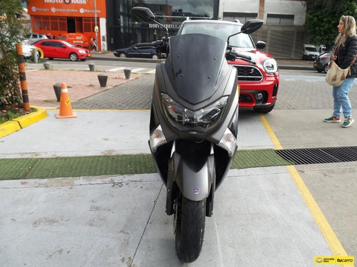 Imagen 4 de 25 de Yamaha Gpd 150-a Nmax