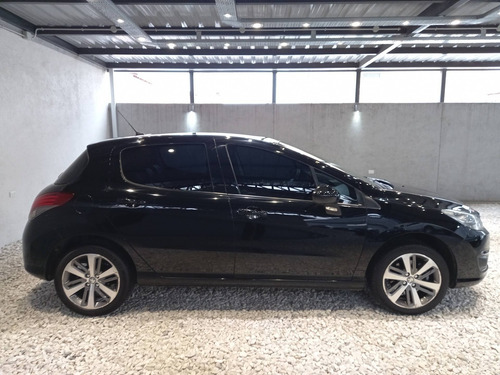 Imagen 4 de 11 de Peugeot 308 1.6 Feline Hdi 115cv