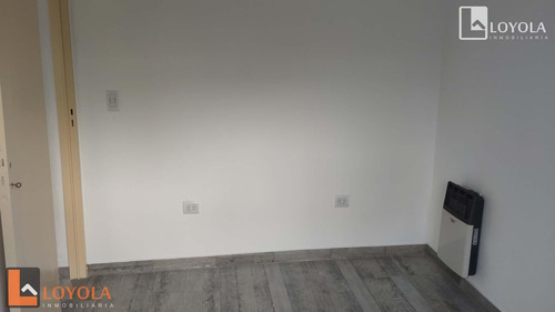 Imagen 24 de 28 de ¿está Buscando Un Hogar Moderno Y Funcional ?