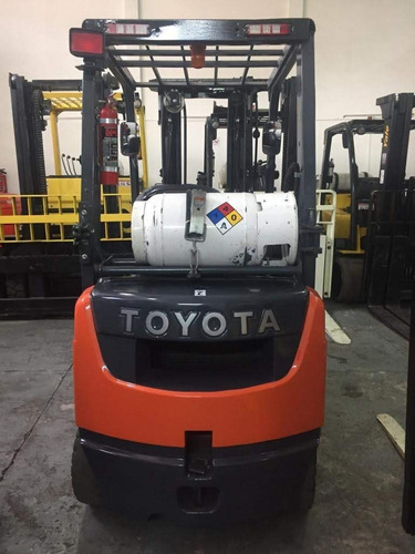 Imagen 5 de 11 de Montacargas Toyota 1800 Kg Año 2012,yale,cat,