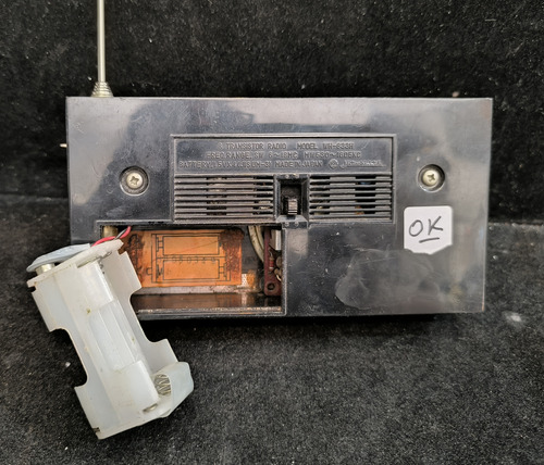 Radio Antigua Portátil Hitachi A Transistor Funcionando (Usado)