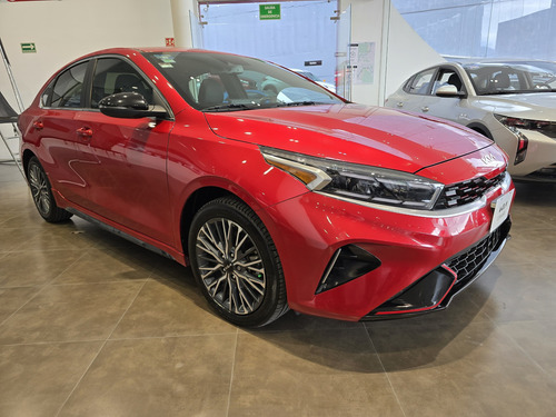 Kia Forte 4p GT L4/1.6/T Aut