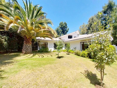 Amplia Casa General Blanche